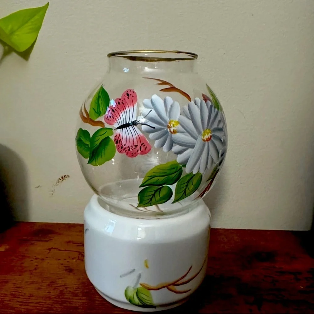 VtgHand Painted Floral Glass Globe Tea Light Candle Holder Lantern Set Butterfly